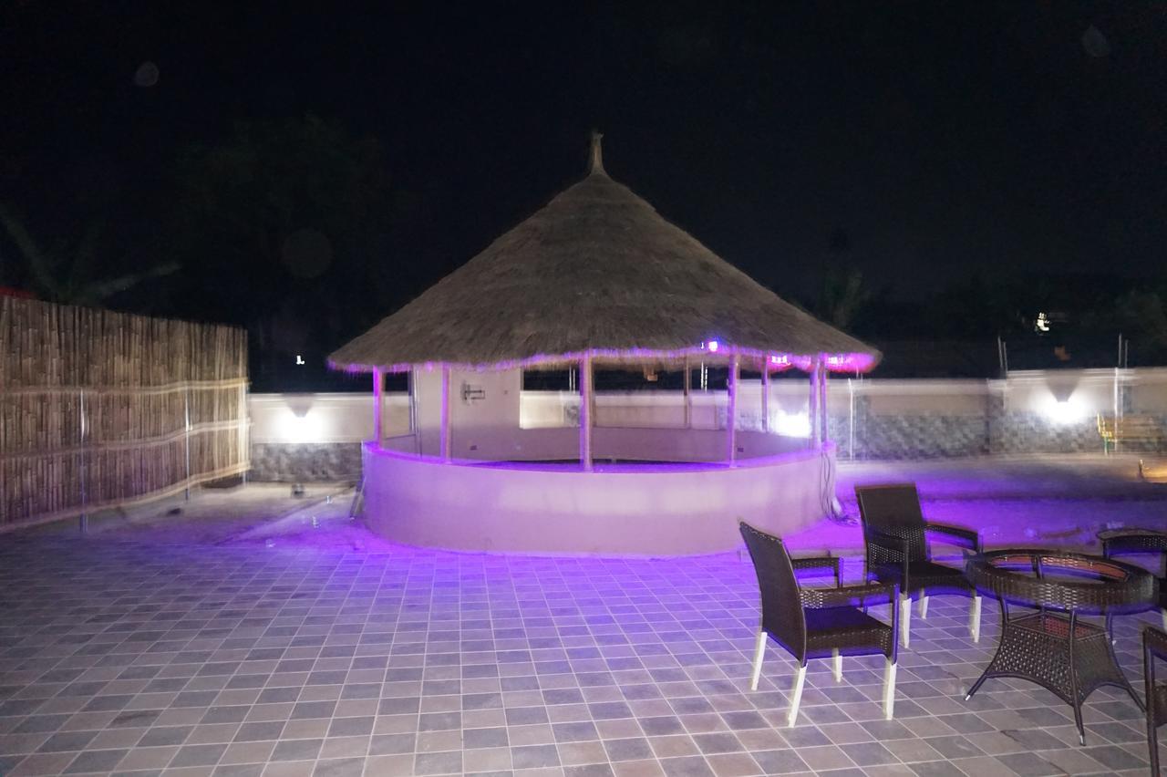 Aenon Suites Oshogbo Bagian luar foto