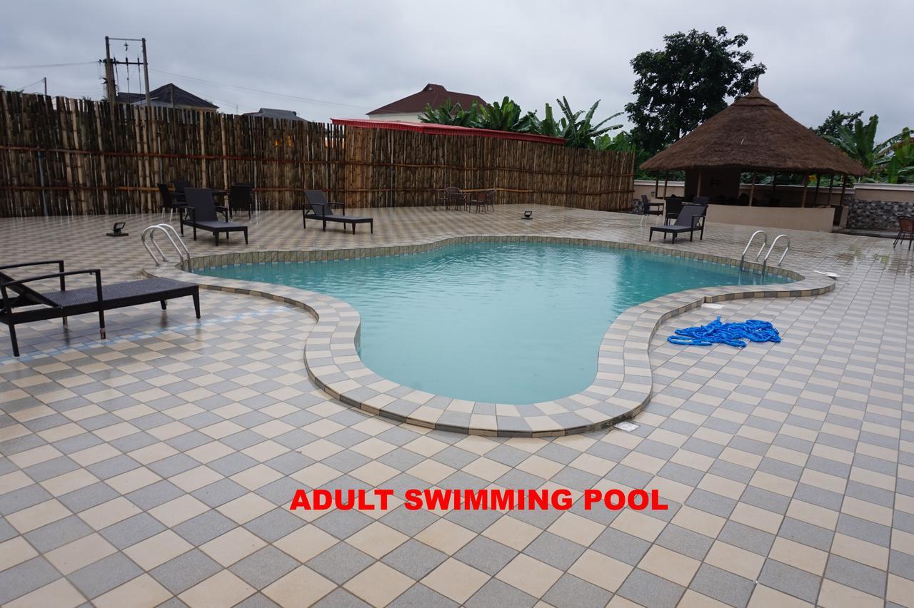 Aenon Suites Oshogbo Bagian luar foto
