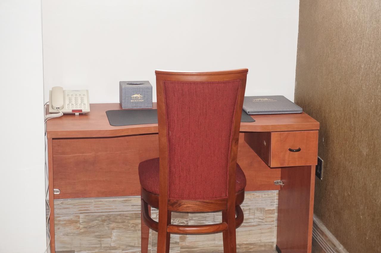 Aenon Suites Oshogbo Bagian luar foto